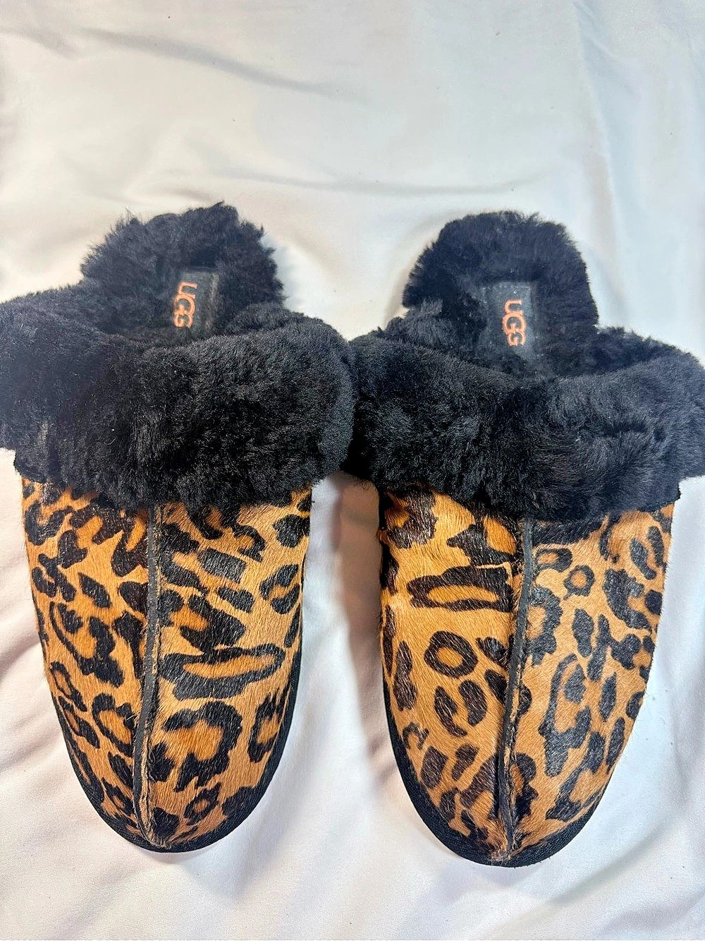 UGG Scuffette II Leopard Slipper Leopard Print Slippers Black & Brown